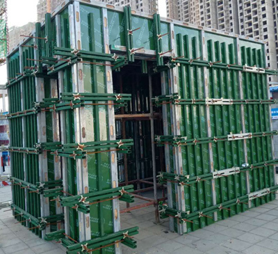 建筑新型&ldquo;鋼背楞&rdquo;體系在建筑業(yè)被廣泛應(yīng)用